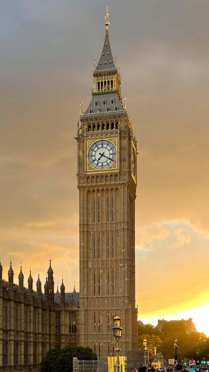 Elizabeth Tower wins RIBA National Award